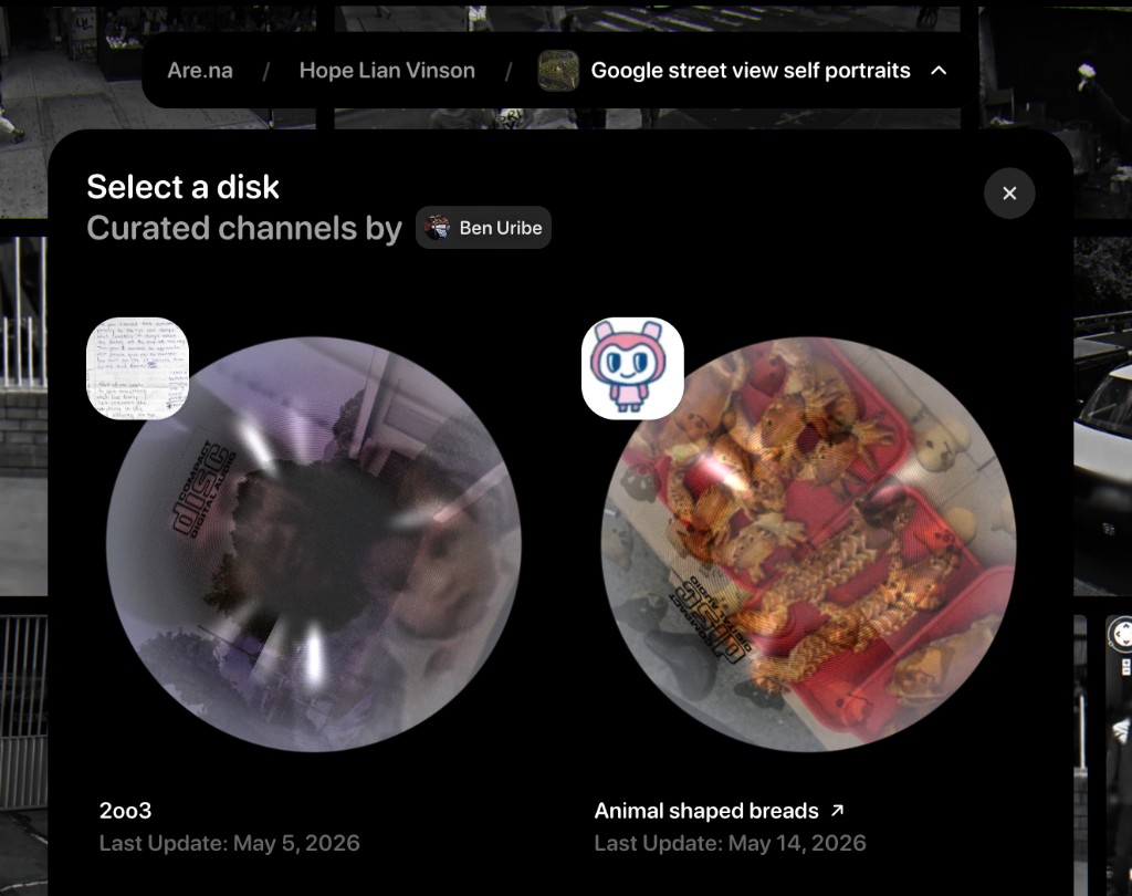 Wordminders Select a disk picker showing 2oo3 and Animal shaped breads channels as spinning CD discs